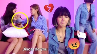 Lisa reaction 🥺 to jensoo romance 💞 at Blackpink Netflix charming battle competition.