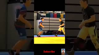 boxing footwork #fighting #boxing #shortsviral #virelvideo #shortsvideo #trending