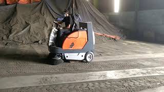 DUROMAC INDUSTRIAL SWEEPER D1200RH