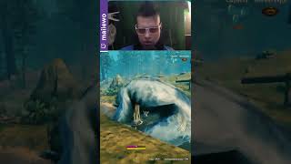 Вода убивает xD #valheim #shotrs #смешныемоменты #gaming #2024