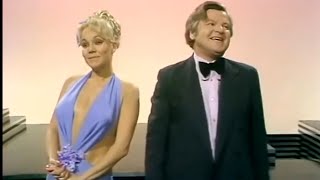 Бенни Хилл. Шоу Бенни Хилла: моменты без цензуры. Бенни Хилл. Benny Hill show: best moments.