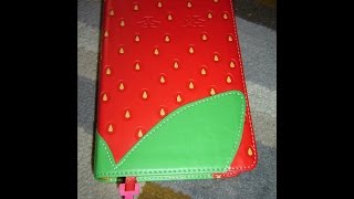 Chinese Union Version Bible Strawberry Cover, Golden Edges, Thumb Index