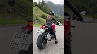 сейчас бы в горы #мотоТаня на ducati monster 1100 Красная поляна, Сочи