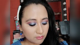 Maquillaje en color azúl algo sencillo hermosas