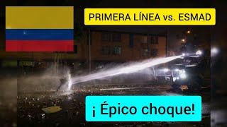 PRIMERA LÍNEA HACE RETROCEDER TANQUETAS DEL ESMAD EN EL PORTAL DE LAS AMERICAS