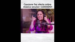 Cassiane alerta sobre música secular #cassiane #karinabacchi #cristovive