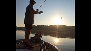 Lake Ozark Bass Fishing - Back On The Water