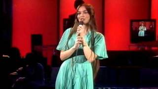 Crystal Gayle - You Never Miss A Real Good Thing