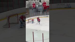 Rebound to the corner #hockey #goalie #hockeygoalie #hockeyplayer #rebound