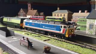 Bachmann BR Class 47 576 NSE Network southeast, with dapol cleaning car and mk2 coaches