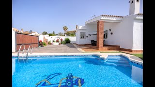 Chalet en Conil con piscina en alquiler en la Fuente del Gallo