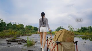 簡單露營 暴雨天 廢棄建築帳篷，超美味的泡麵 / Simple camping Abandoned building tent, super delicious instant noodles