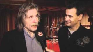 Johan Derksen en Wilfred Genee opname EK-cd (Shownieuws 29 november 2011)