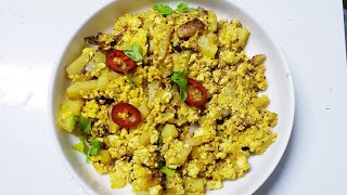 Paneer bhurji with potatoes | Scrambled Indian Paneer( homemade cheese)