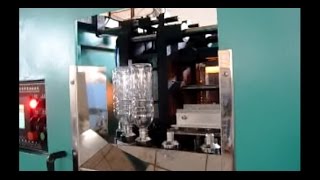 Maquina de soplado automatica 2 cavidades para botella 1.5 L