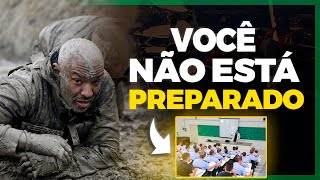 COMO É A FORMAÇÃO MILITAR?