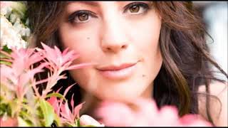 Sarah McLachlan  - World On Fire