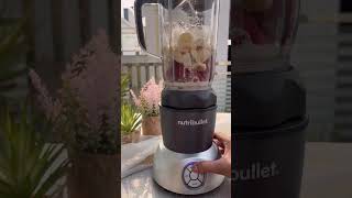 Strawberry pink drink | Made in the Nutribullet Select 1000 Blender.