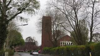 Wilhelmshaven-Voslapp: evangelischen Kirche St. Martin. Abendläuten.