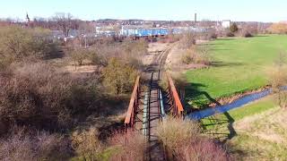 Hinter der Bahn | AchterbahnZeit