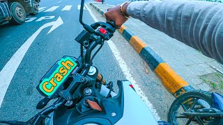 Yamaha MT 15 Almost Crash ⚠️ MT 15 Crash with TVS Rider Bike | Mim Farhan