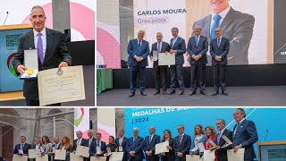 CARLOS MOURA recebe Medalha de Mérito Turístico