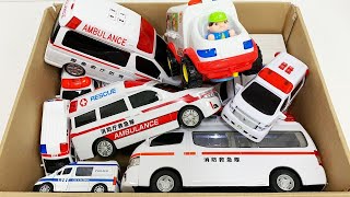 救急車のミニカーが走る！緊急走行テスト｜Various Ambulances Running with Sirens Blaring