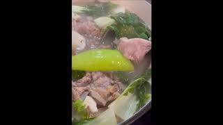 Pork tamarind soup ( sinigang 🇵🇭)