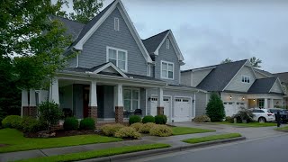 Relaxing Walk Through American Neighborhood in Light Rain | Nature Sounds for Sleep and Study