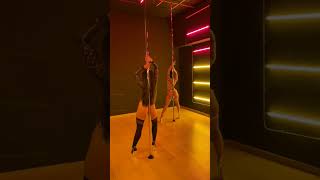 pole dance 🥰 #dance #poledance pole#girl #tiktok #trending #viral #lenceria