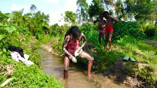 African Village Girl Bathing From The Stream