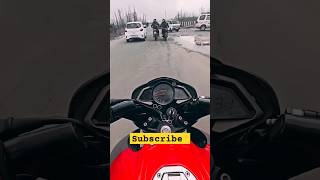 TRAFFIC RACE 😈 #music #ktm #ytshorts #rider #bikelover #ns200 #shorts #viralvideo @aalyanvlogs1299