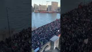 300K turned up in London for the protest