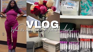 VLOG: DAY IN THE LIFE OF A MEDICAL ASSISTANT | HE GOT ME FLOWERS, I CRIED!!