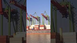 MOTOR VESSEL GSL ROSSI #shorts #youtubeshorts #containership #vessel #berthing