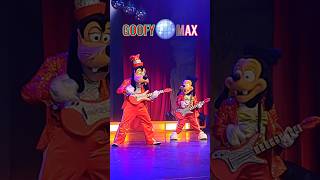 #rock #disneyland #disneylandparis #disneycharacters GOOFY MAX #shorts #dlp #paris #disney #fun