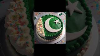 Pakistani flag cake decorating wishes Happy moment with a sweet #Shorts #flagcake #viral #subscribe