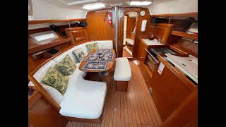 Beneteau393 Interior