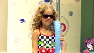 FASHION KIDS SHOW PODIUM DEFILE moda praia e banho