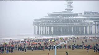 Geslaagde nieuwjaarsduik 2020 in Scheveningen