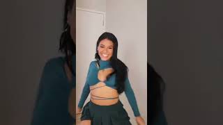 simplesmente ela #rells #tiktok #tiktokviral #tiktokdance