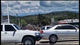 Looting in Port Moresby-:Waigani Traffic Lights_PNG Tax Issues