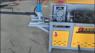 Straightening and cutting machine