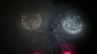 FEU D'ARTIFICE  2015    PARIS  partie 9