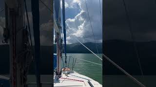 Sailing life on Watauga Lake