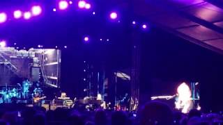 Hall & Oates - Sara Smile @ HoagieNation Festival Pier Philadelphia, PA - 5/26/18