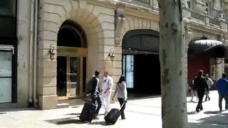 Arcades Des Champs Elysees_1.AVI