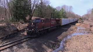 CP 8760 at Rosseau Road (16APR2023)