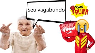 Entregador do Ifood apanha de idosa durante a entrega (Meme da velhinha do Ifood)