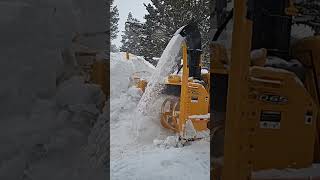 Slow Blow. #blizzard #snowplow #snowremoval #larue #blower #snowblowers #snowblower #caterpillar